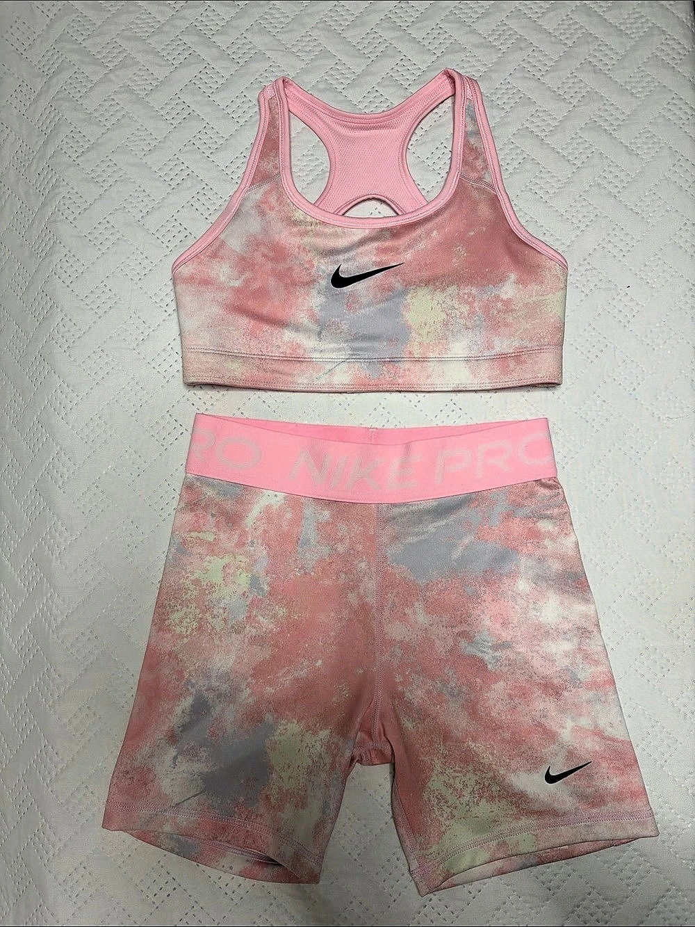 Nike Pro Dri-FIT Pink & Gray Abstract Set Size XL girls